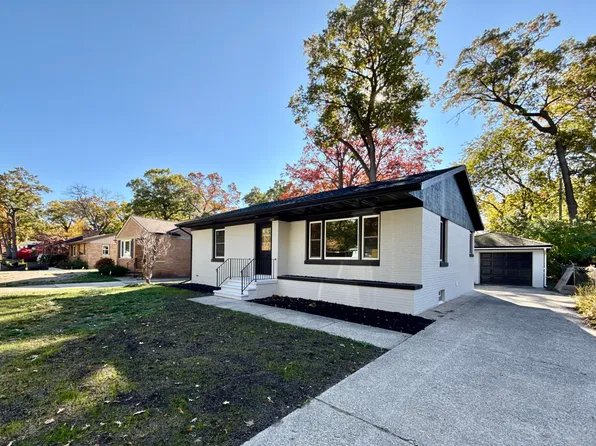 1385 Beardsley Ave, Muskegon, MI 49441