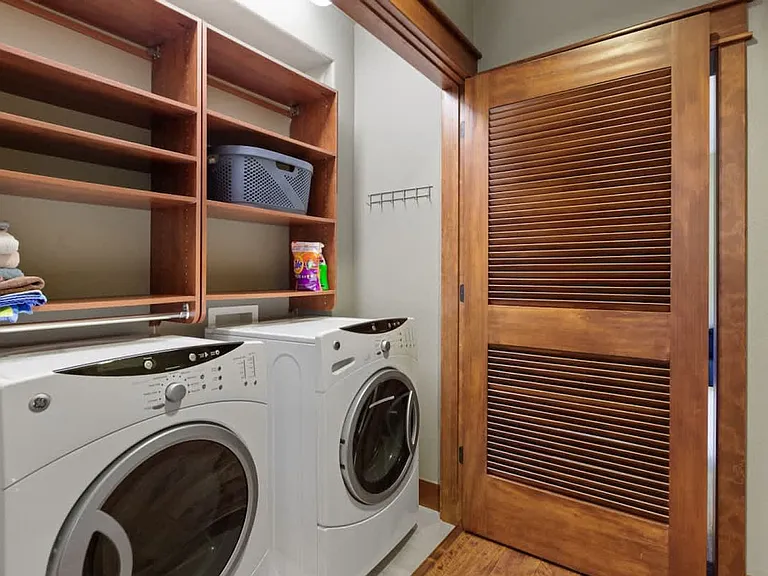 Laundry Room Cabinet
