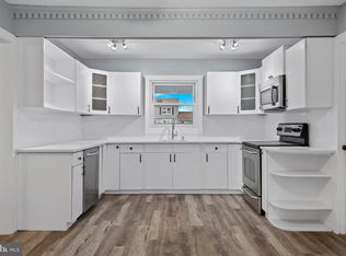 430 Charleston Rd, Willingboro, NJ 08046