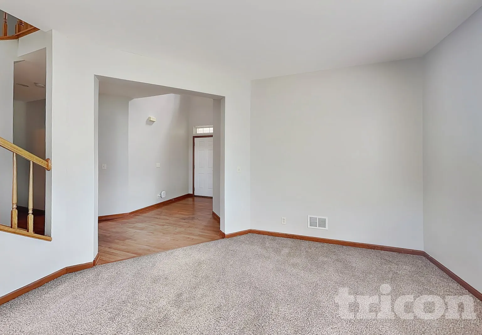 1278 McDole Drive Sugar Grove IL — Photo 2