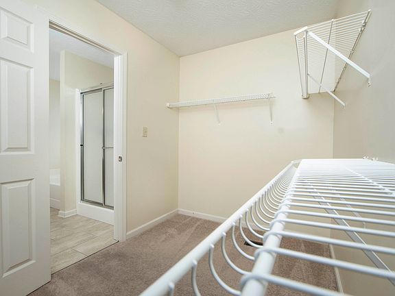 4th image of 509 Green Valley Dr