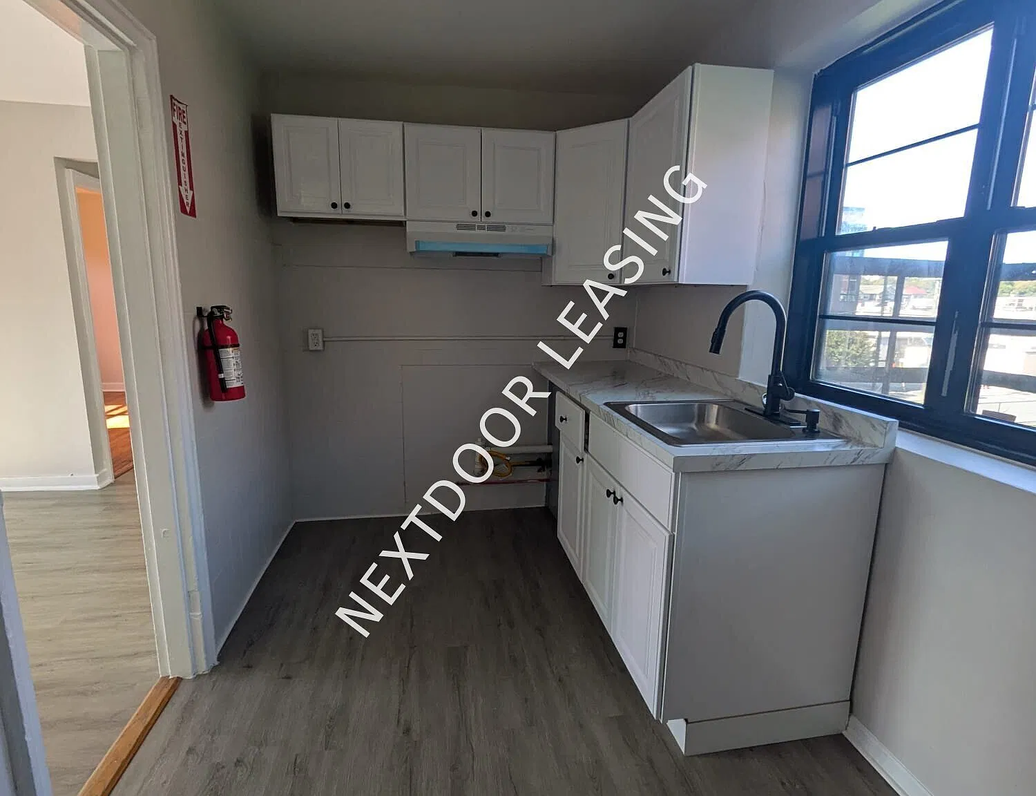 73 Belgrove Dr — Photo 1