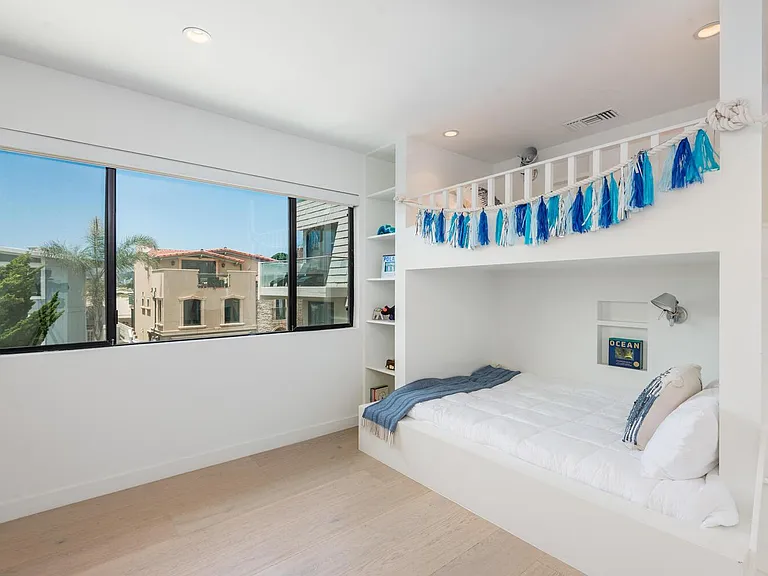 Upstairs bedroom with bunk beds