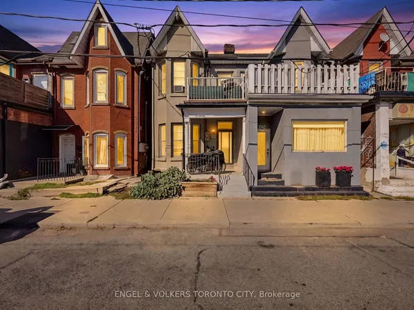 1242 College St, Toronto, ON M6H 1C2