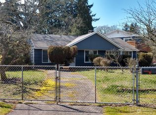 9304 Maple Ave SW, Lakewood, WA