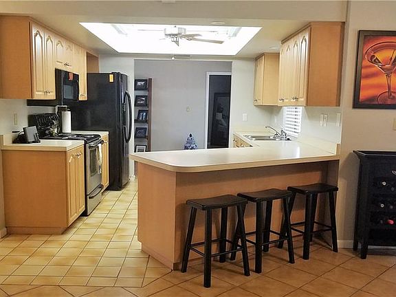 2nd image of 4502 Wynkoop Cir