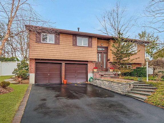 3rd image of 6 Woodlawn Ave