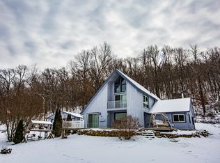 7439 Timberline Trl, Arena, WI 53503