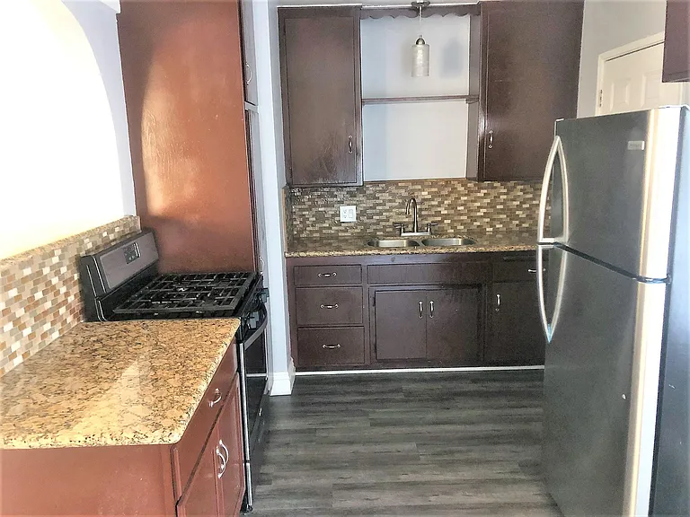 850 S Rosemead Blvd #5 — Photo 5