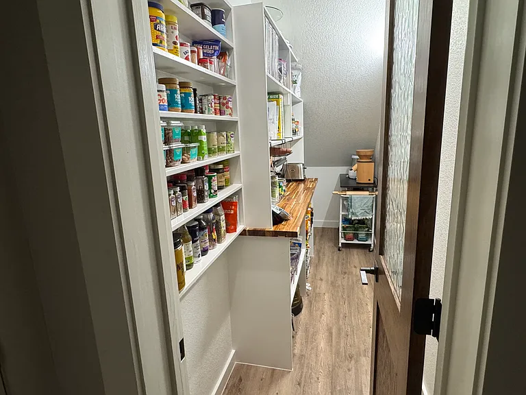 2478 N Trinity St #500 — Photo 5