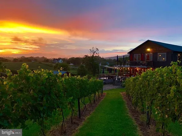 2110 Quicksburg Rd, Quicksburg, VA 22847