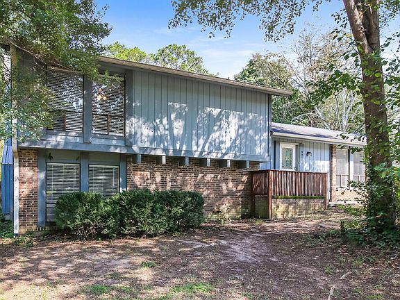 5th image of 9036 Sterling Ridge Ln