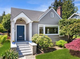 8227 Corliss Ave N, Seattle, WA 98103