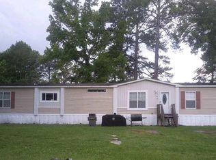 16 Saddle Brook Rd, Salters, SC 29590