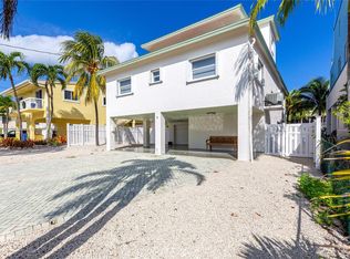 24 Center Ln, Key Largo, FL 33037