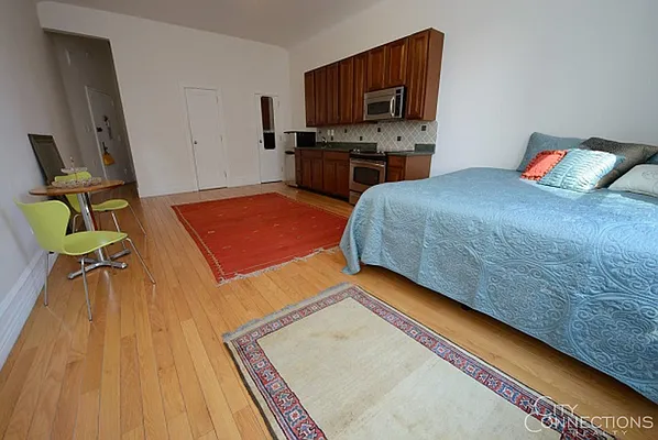 Sold by City Connections Realty | media 3