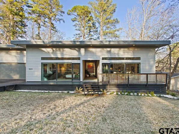 1443 Lakeshore Dr, Hideaway, TX 75771