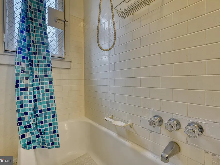 1208 N Calvert St #5 — Photo 19