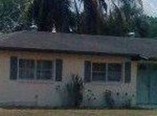 1605 Julian Lane Dr, Tampa, FL 33619