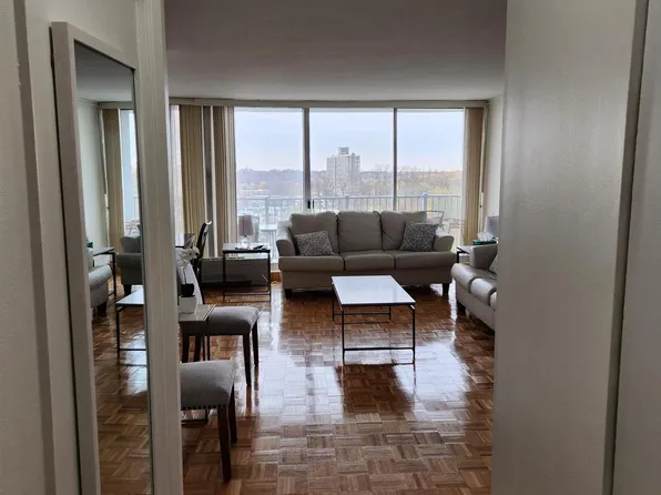 3900 Ford Rd APT 12A, Philadelphia, PA 19131