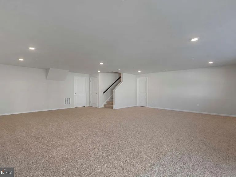 5713 Haller Pl — Photo 35