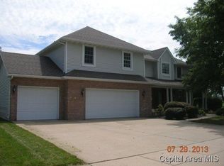 3508 Peach Tree Dr, Springfield, IL 62711