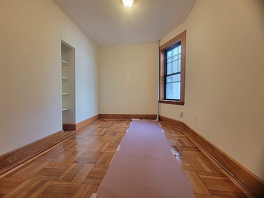 4th image of 516 Eastern Pkwy APT 4C