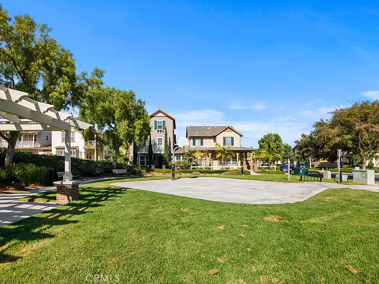 297 Tustin Field Dr — Photo 45
