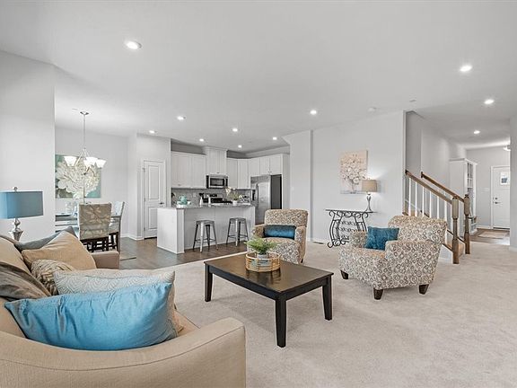 5th image of 5003 Augusta Ln