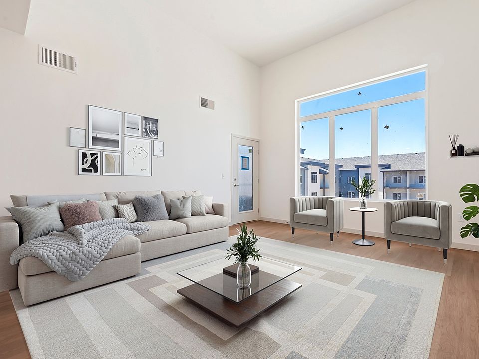 Living Room 3