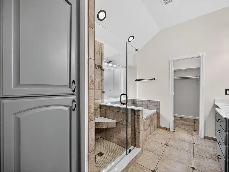 313 Cave River Dr — Photo 6