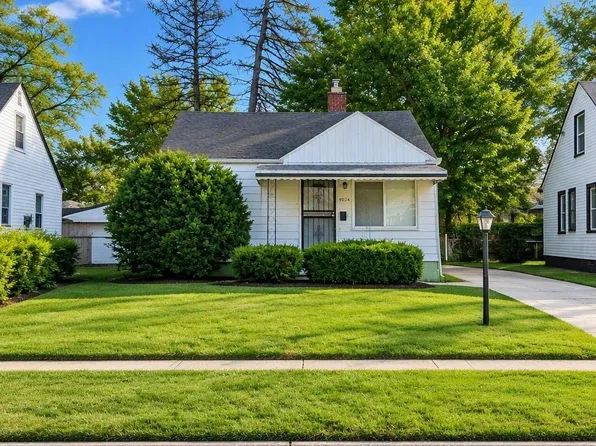 9024 Auburn St, Detroit, MI 48228