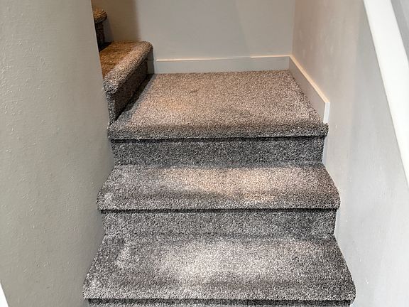 4th image of 1005 N B St