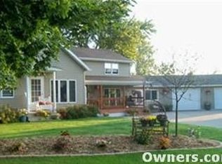 532 W Maple St, Lena, WI 54139