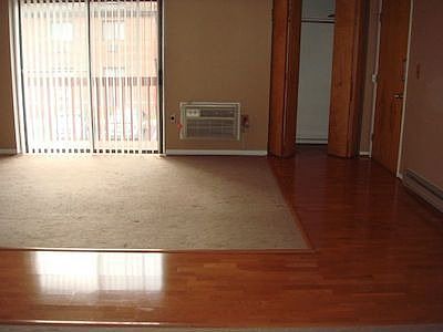 1st image of 668 Mill St