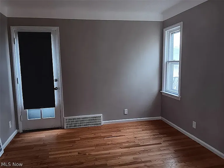 1362 Villa Dr #1 — Photo 7