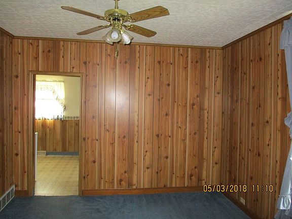 5th image of 925 5th St