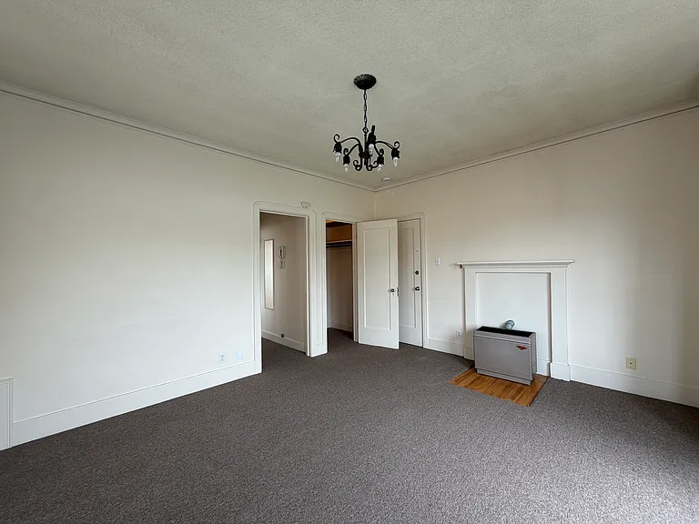 2030 Ashby Ave #12 — Photo 9