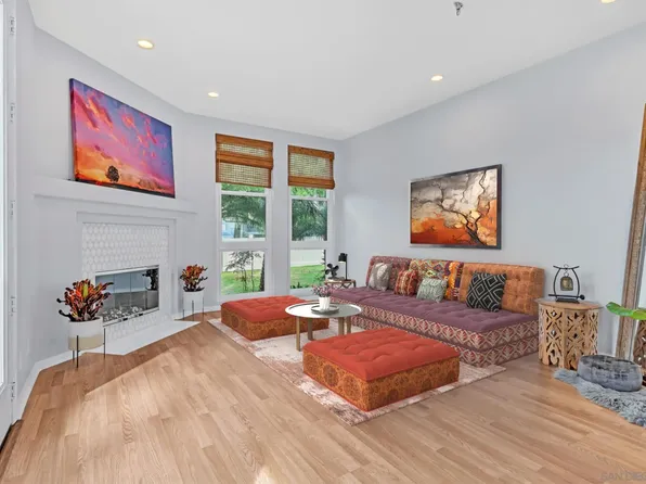 1419 Hornblend St APT 1, San Diego, CA 92109