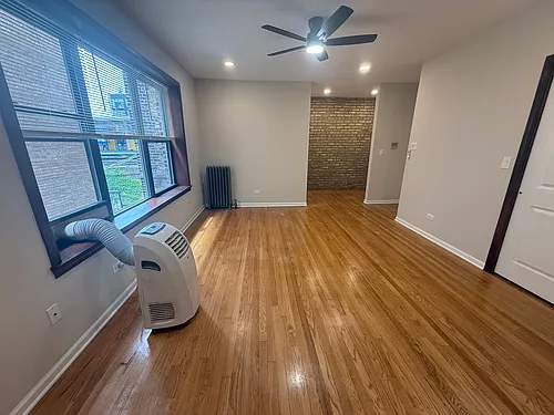 Floor plan 228
