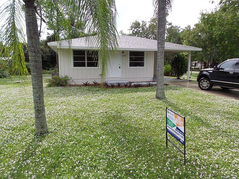 1st image of 1078 SW 36th Ter