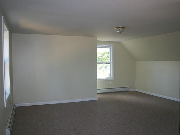 Master Bdrm w/3 Closets