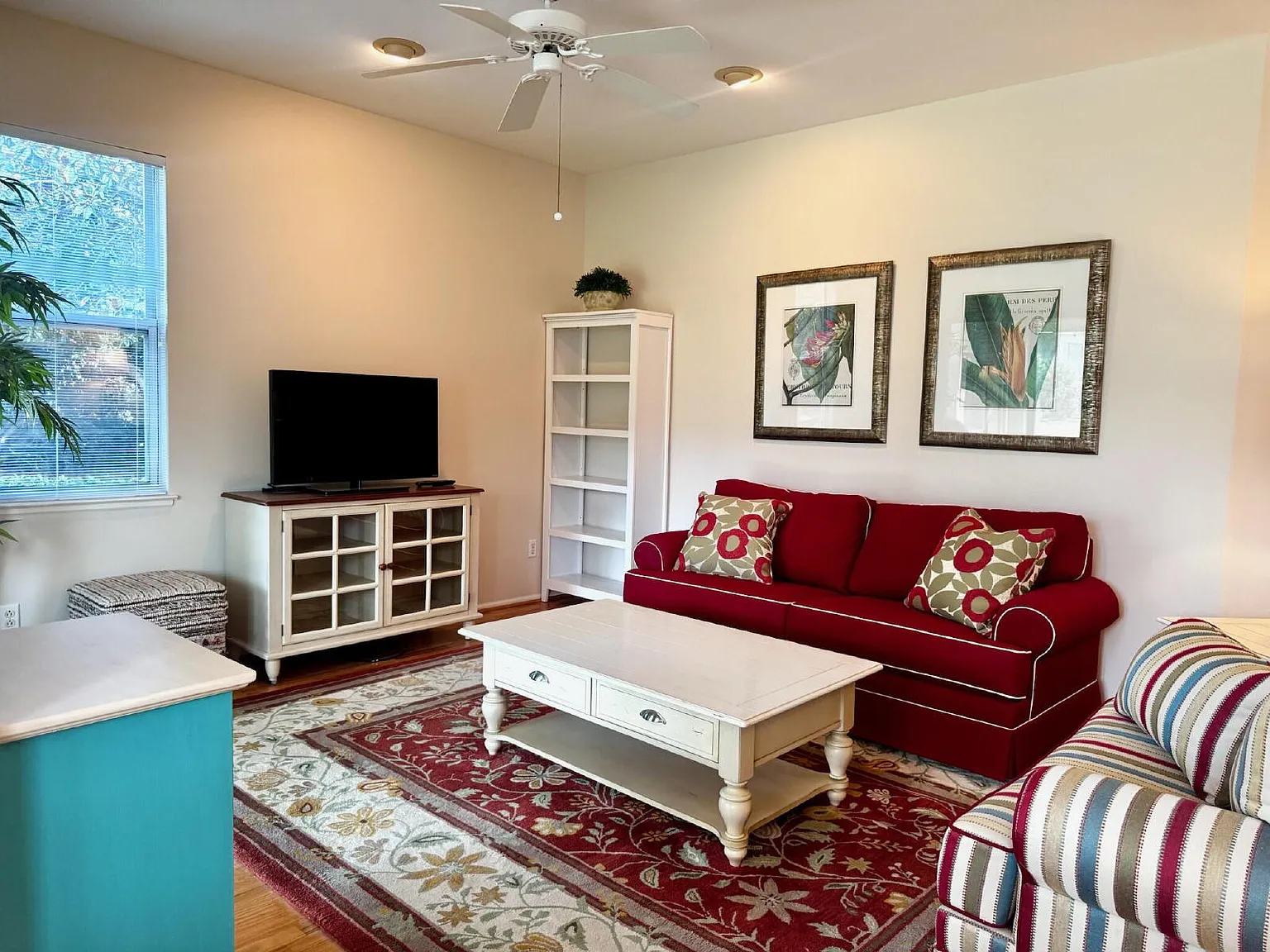 2 bed, 2.0 bath, 1089 sqft, $2,300 — Photo 3