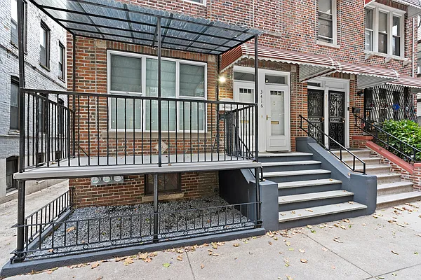 Rented by Compass | media 65