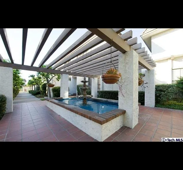 848 W Huntington Dr #40 — Photo 18