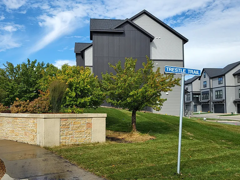 341 Trestle Trl — Photo 39