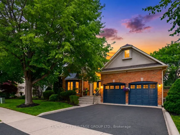 1018 Riverbank Way, Oakville, ON L6H 6X1