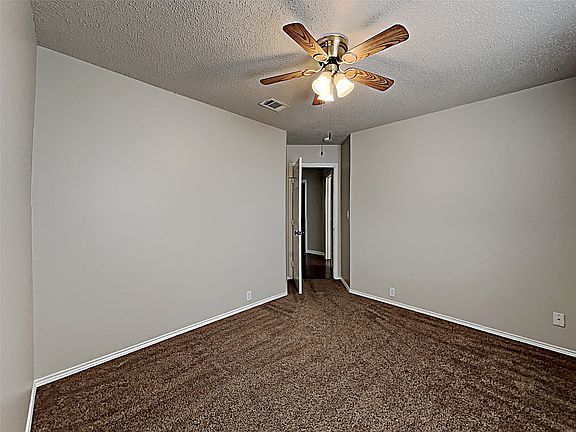 3rd image of 1803 Dartmouth Dr