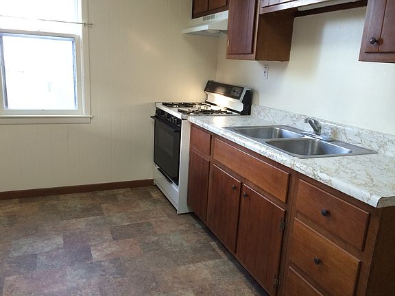 Kitchen with new linoleum