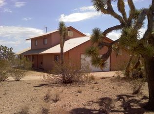 17948 N Oak Dr, Dolan Springs, AZ 86441
